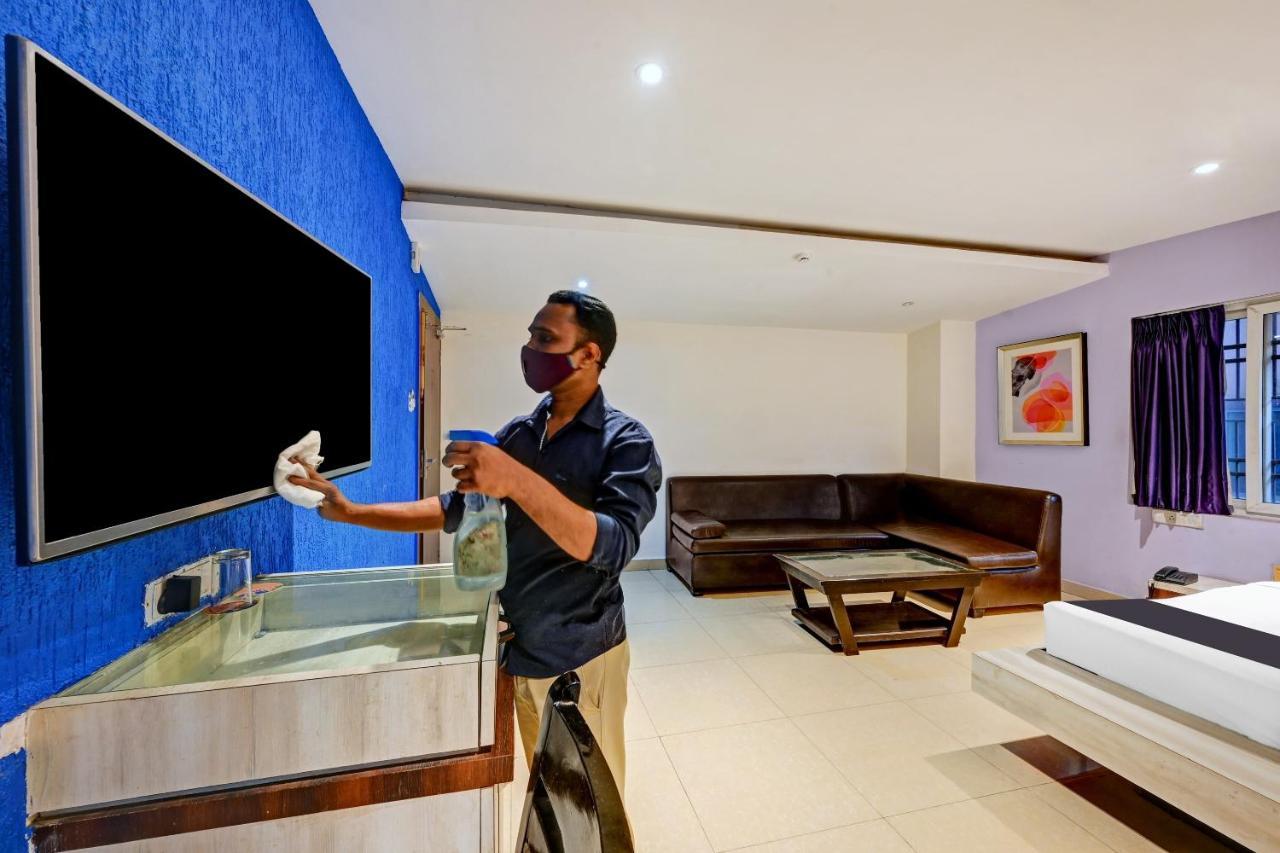ホテル Townhouse Oak Pentagon Residency ブバネーシュワル エクステリア 写真