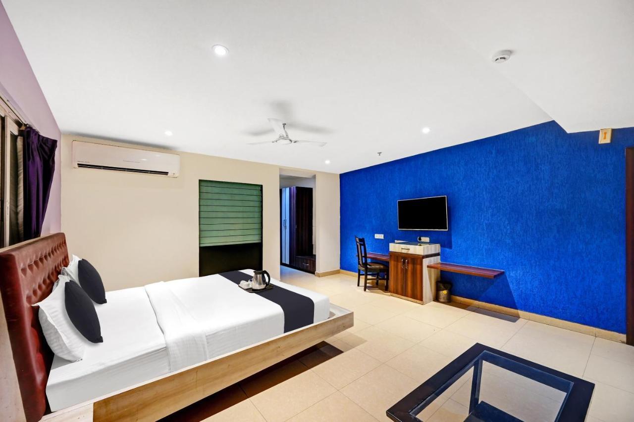 ホテル Townhouse Oak Pentagon Residency ブバネーシュワル エクステリア 写真